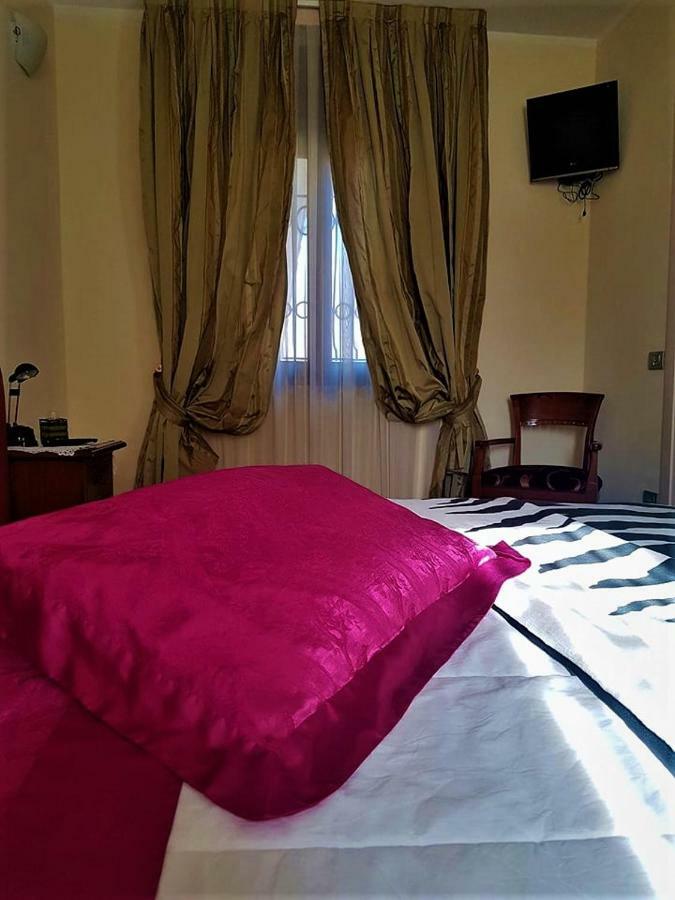 Piccolo Mondo Hotel Zovencedo Kültér fotó
