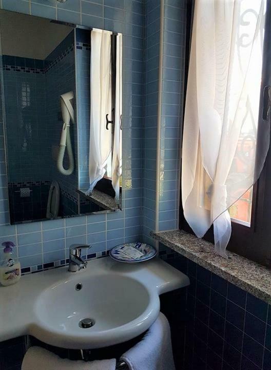 Piccolo Mondo Hotel Zovencedo Kültér fotó